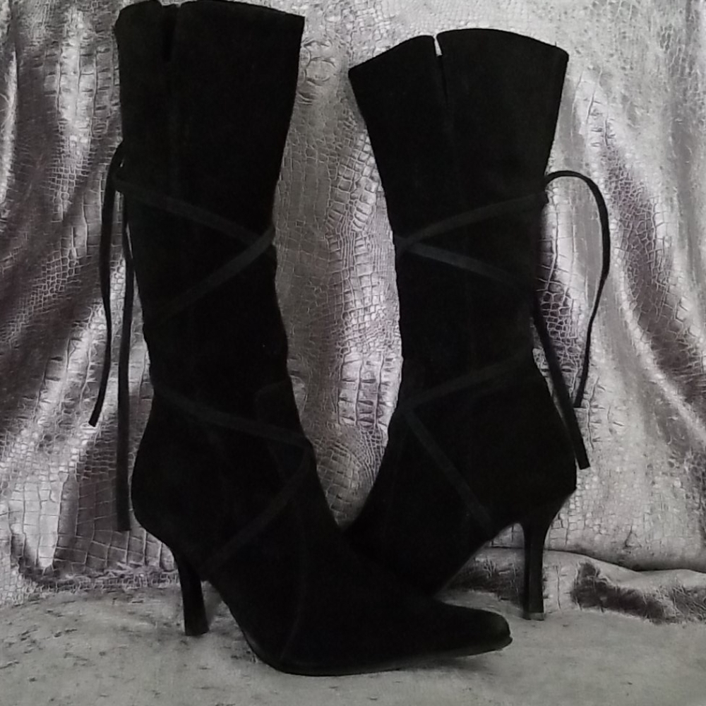 Suede Steve Madden 7.5 Gorgeous!